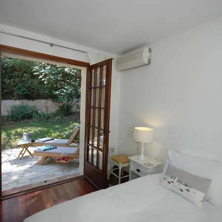 别墅 Sleeps 6 Pool Air Con Wifi *